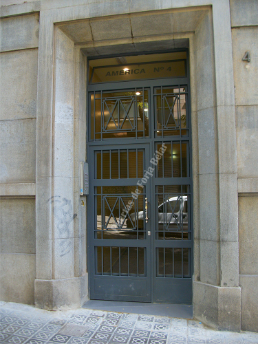 América, América 4, BCN 750x1000